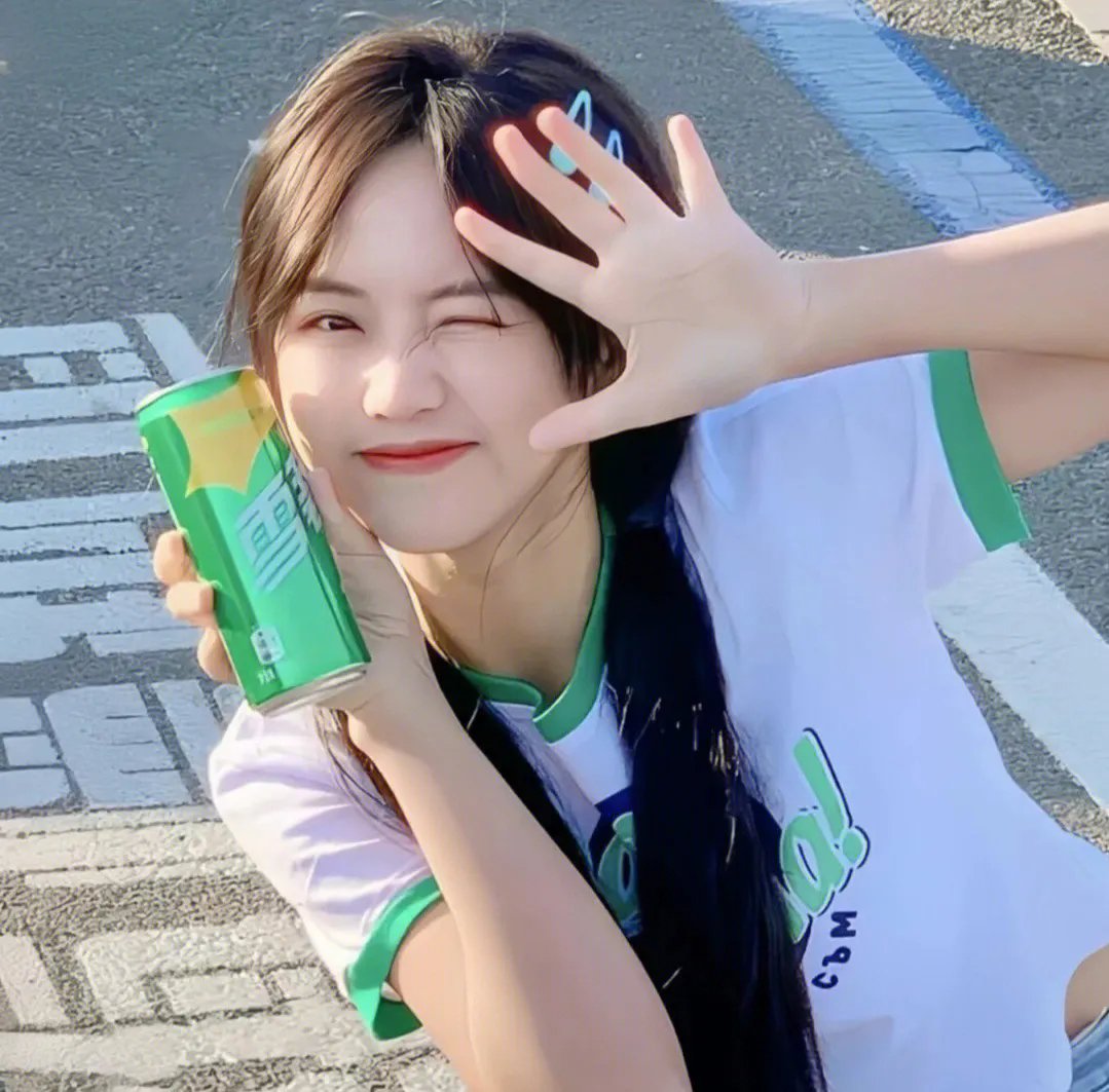 圣斗士星矢 圣斗少女翔封面