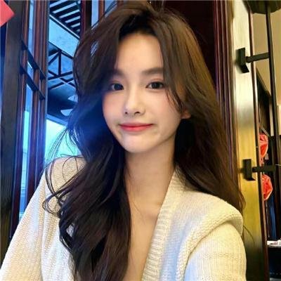 女孩的战地滑板课封面